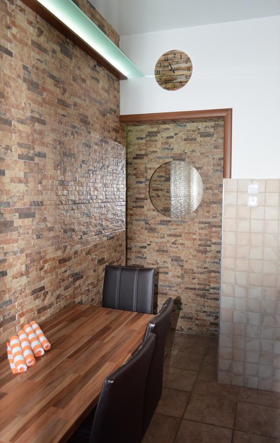 Angela Apartman Hajdúszoboszló Exterior foto